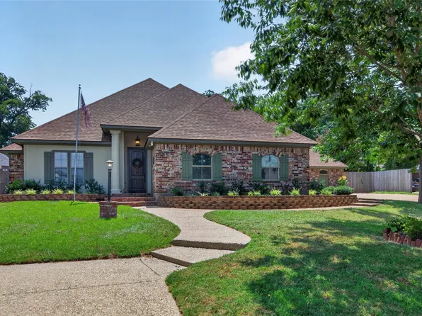 2104 Ashley Wilkes Dr, Bossier City, LA 71112