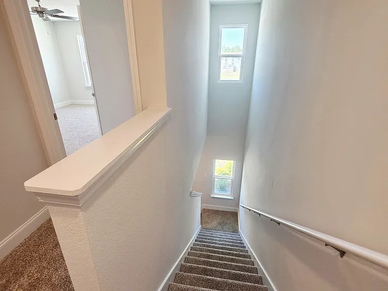 Frazier Ln — Photo 10