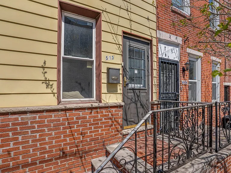 513 Morris St — Photo 1