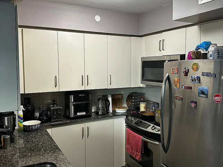 215 Sherway Gardens Rd #1610 — Photo 8