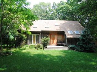 6 Sycamore Dr, East Hampton, NY 11937