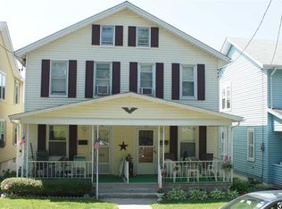 712 Center St, Millersburg, PA