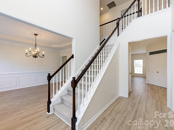 4th image of 2705 Gosling Terrace Rd