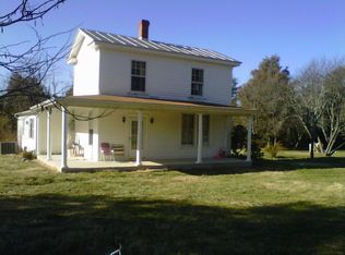 12413 Shannon Hill Rd, Louisa, VA 23093