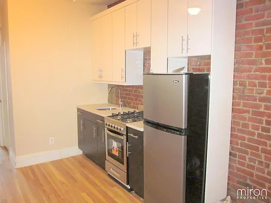 Rented by Miron Properties | media 14