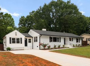 1121 S Edgemont Ave, Gastonia, NC 28054
