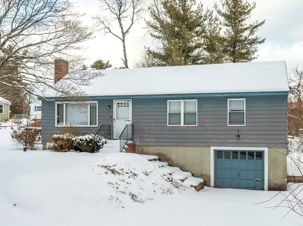 10 Jonathan Dr, Ayer, MA 01432