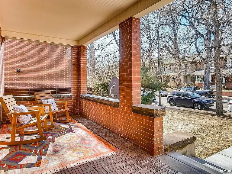 774 N Lafayette St — Photo 3