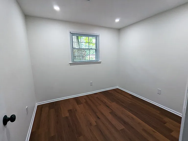 1st bedroom