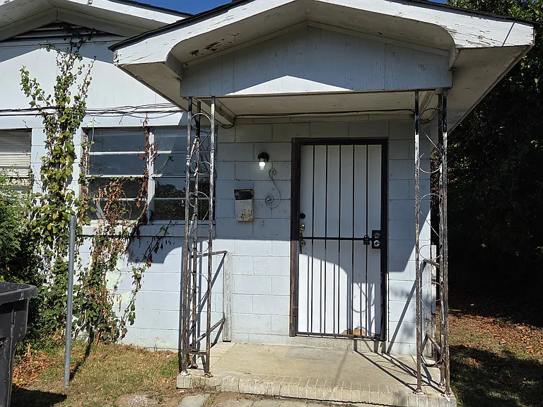 2031 Martin Luther King Jr Blvd #A — Photo 1