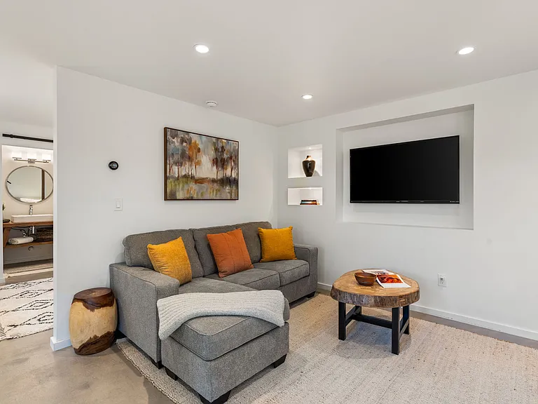 1615 Camino De Cruz Blanca — Photo 42
