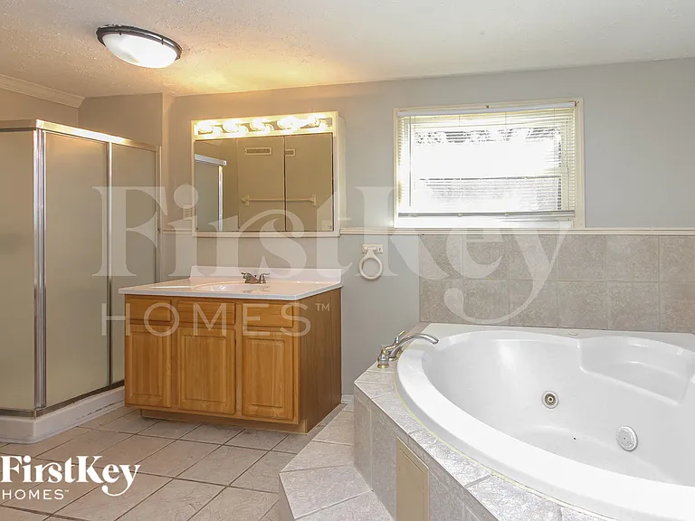 5729 Ensenada Ave — Photo 9