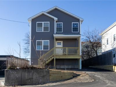 14 Robin St, Providence, RI, 02908