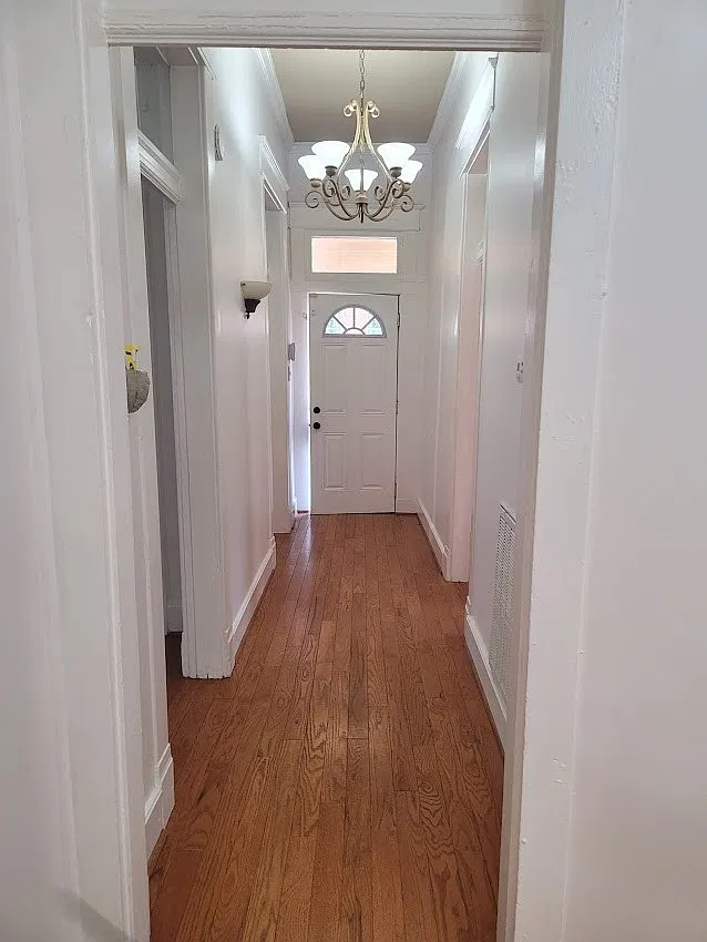2 bed, 1272 sqft, $1,995 — Photo 2