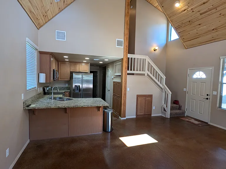1304 N Easy St — Photo 6