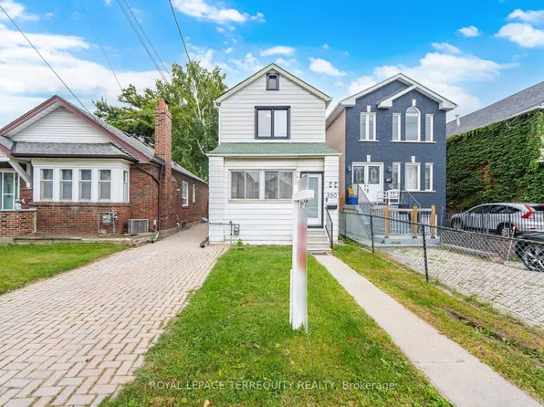 350 Lumsden Ave, Toronto, ON M4C 2L3