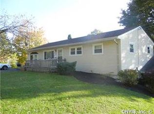 4302 Tanner Rd, Nedrow, NY 13120