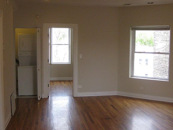 4th image of 2441 N Kildare Ave APT 3R