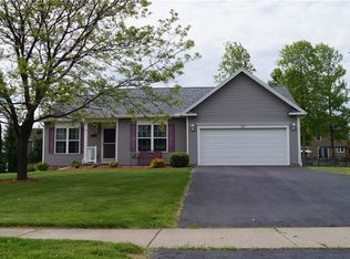 15 Country Village Ln, Hilton, NY 14468