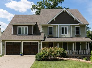 2353 Saratoga Dr, Louisville, KY 40205