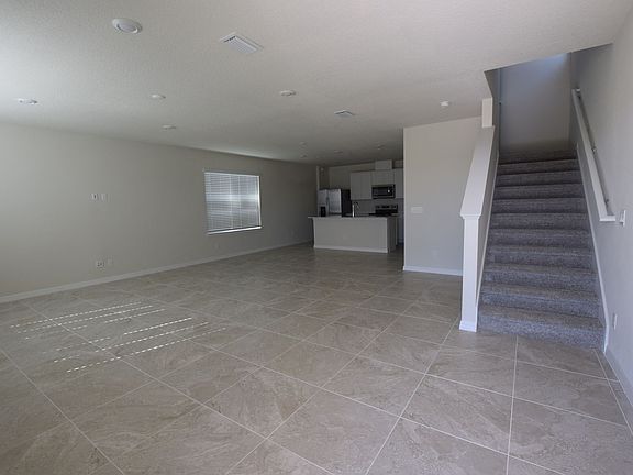 4th image of 5048 Holm Oak Dr