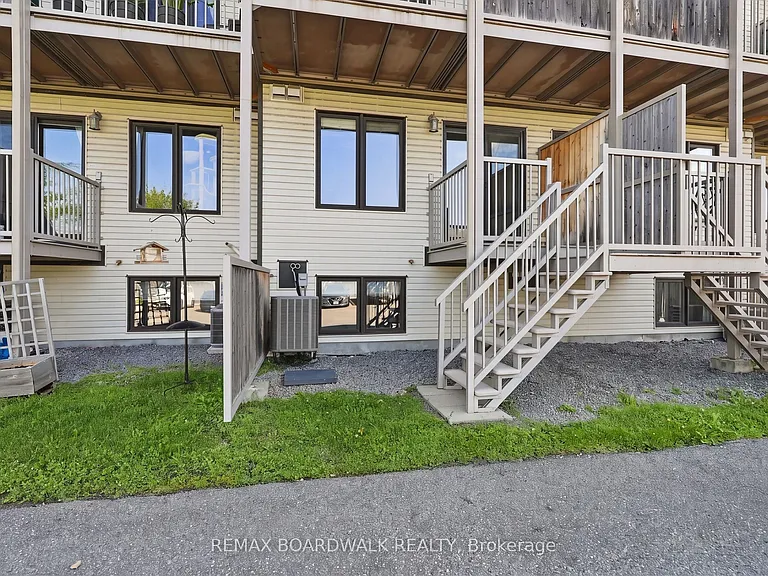 2330 Esprit Dr — Photo 12
