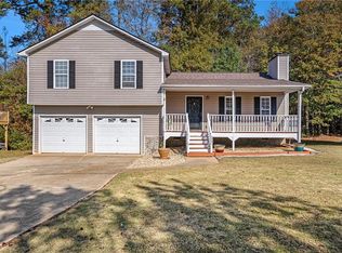 333 River Trace Dr, Villa Rica, GA 30180