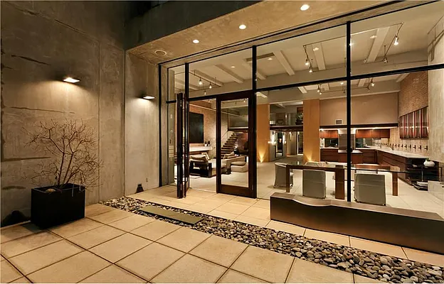Rented by Keller Williams NYC | media 24