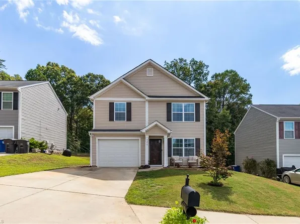 5256 Northridge Dr, Winston Salem, NC 27105