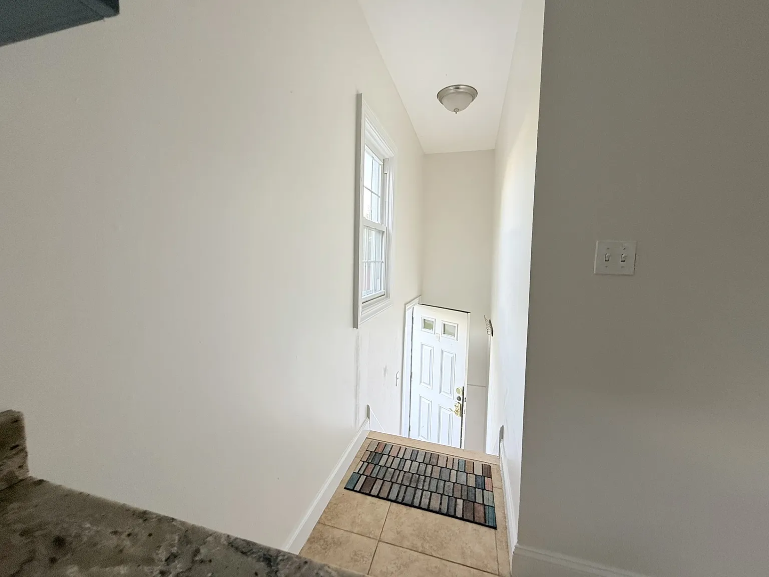 2 bed, 1000 sqft, $3,395 — Photo 2