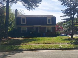 4322 Manchester Ln, Chesapeake, VA 23321