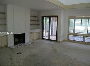 659 S Reeve Rd, Saint Helena Island, SC 29920