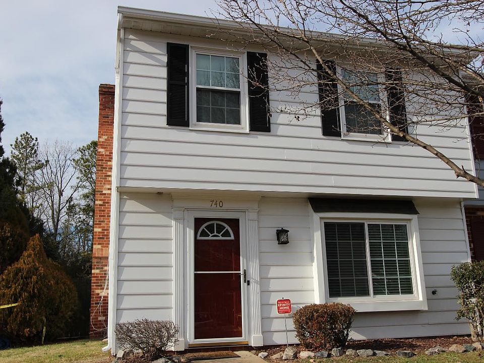 1st image of 740 Sturgis Dr