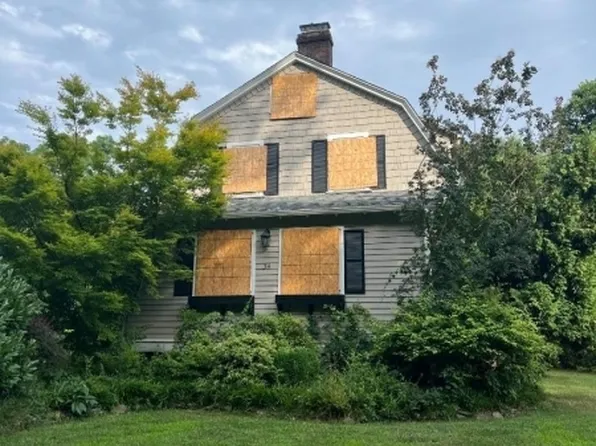 34 Buttonwood Rd, Essex Fells Twp., NJ 07021