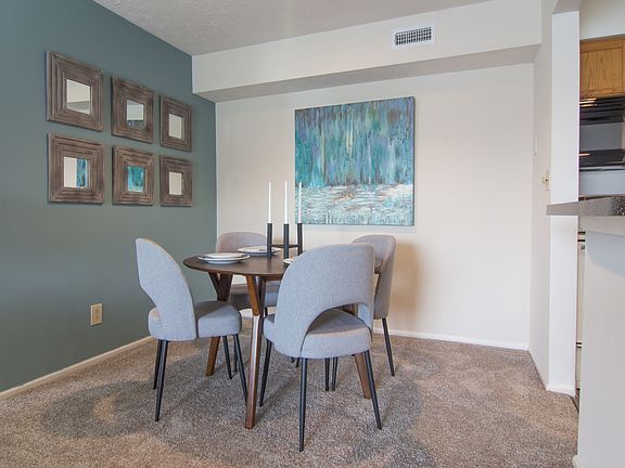 3rd image of 2480 Foxhill Dr #9481C2B