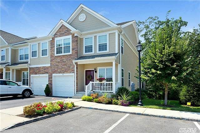 1st image of 76 Warwick Dr Unit 76