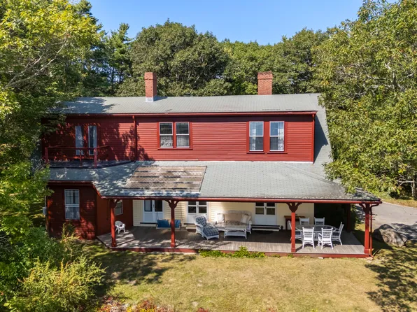 303 Summer St, Manchester, MA 01944