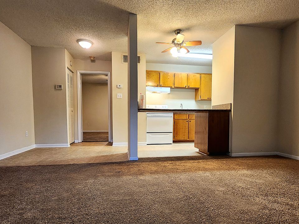 Oak Terrace Apartments 1639 E Park Ave Valdosta GA Zillow