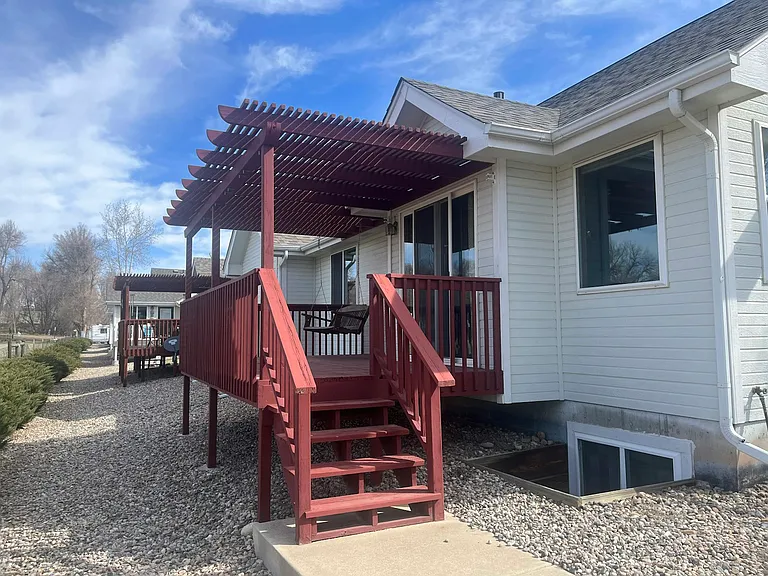 601 Moose Ct — Photo 14