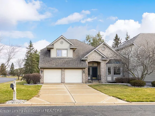 203 Geneva Cir, Lansing, MI 48917