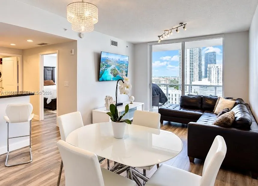 23 Biscayne Bay Condo — Photo 4