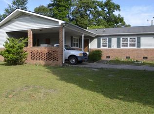 413 Santa Fe Dr, Fayetteville, NC 28303
