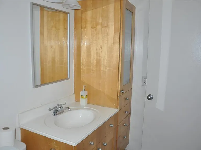 5519 Caversham Dr — Photo 26
