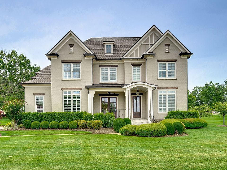 1st image of 9476 Highland Bend Ct