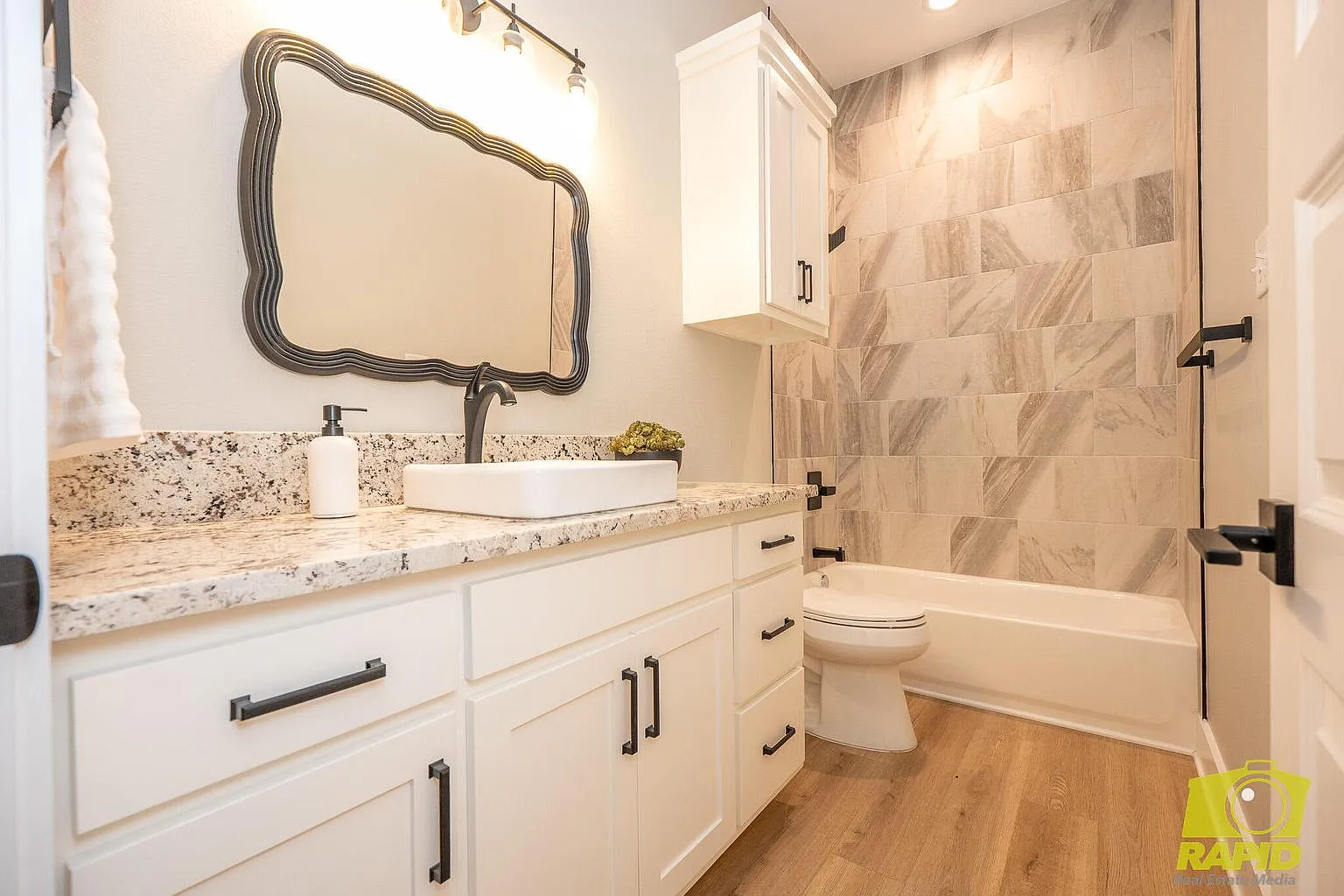 4 bed, 1719 sqft, $2,800 — Photo 3