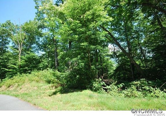 2nd image of 38 Poplar Crest Dr