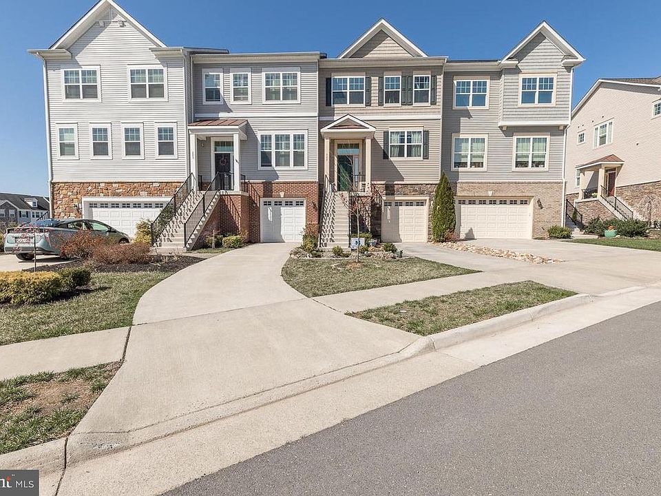 1st image of 105 Kingsley Dr