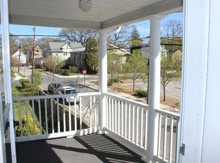 88 8th St #2, Providence, RI 02906