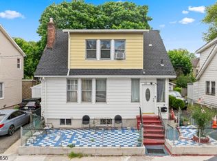 100 Montgomery Ave, Irvington Twp., NJ 07111