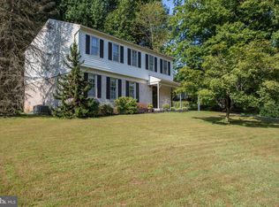 12520 Saint James Rd, Rockville, MD 20850
